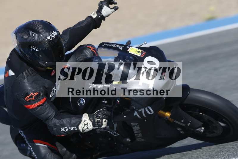 /Archiv-2024/02 29.01.-02.02.2024 Moto Center Thun Jerez/Gruppe schwarz-black/170